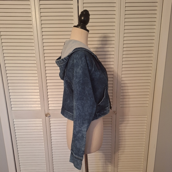 Levi's denizen stonewashed denim crop hoodie jacket XS - Picture 7 of 7